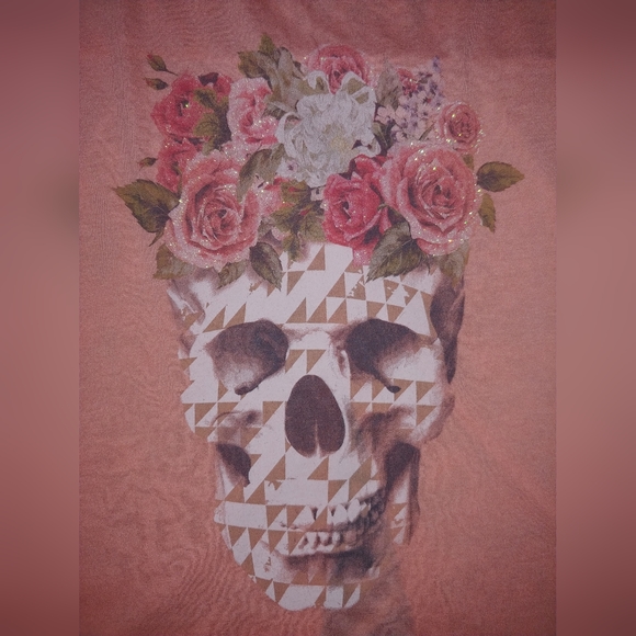 Wound Up. Skull and Flowers. Multi colors. Size Lg 11-13. - Picture 2 of 5